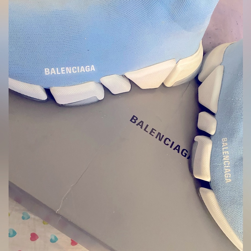 Balenciaga men 7 women 9